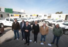 Refuerza Gobierno de Coahuila la sanidad animal con entrega de camionetas y casetas de inspección