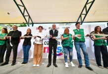 Román Cepeda entrega techumbre en la colonia Braulio Fernández Aguirre