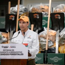 4dfaa689-b9f8-4c16-a899-5a5a9342820b