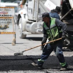 Avanza Gobierno Municipal en la rehabilitación de vialidades en colonias de Saltillo2
