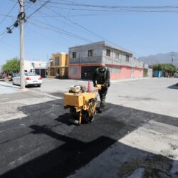 Avanza Gobierno Municipal en la rehabilitación de vialidades en colonias de Saltillo4