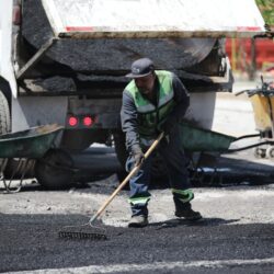 Avanza Gobierno Municipal en la rehabilitación de vialidades en colonias de Saltillo5