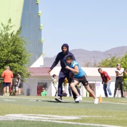 Convive Terrance Williams de Dinos de Saltillo con niñez y juventud4