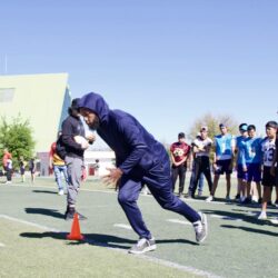 Convive Terrance Williams de Dinos de Saltillo con niñez y juventud5