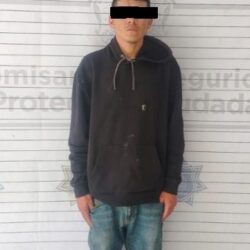 Coordinados catean domicilio por robo de motos en Saltillo