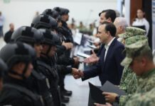 Da bienvenida gobernador a 384 nuevos elementos de la policía y Fiscalía del Estado