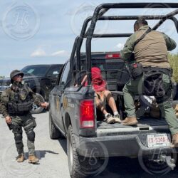 Detienen a 8 por agresiones a policías al sur de Saltillo; descartan enfrentamiento, disparos fueron para disuadir2