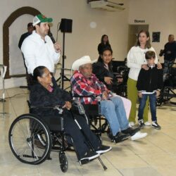 Diputado Memo Ruiz impulsa movilidad y autonomía con entrega de aparatos ortopédicos3