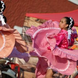 Disfrutan familias saltillenses del festival cultural norteño3