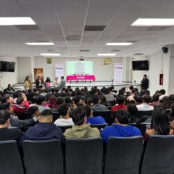 Karla Natividad Imparte Conferencia Magistral a Jóvenes de la UTC