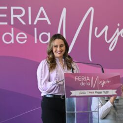 Llevan Javier y Luly Feria de la Mujer al sur de Saltillo