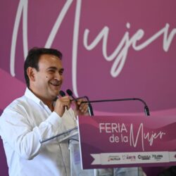 Llevan Javier y Luly Feria de la Mujer al sur de Saltillo5