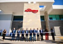 Manolo Jiménez y Román Cepeda inauguran instalaciones de Flowserve GTEC en Torreón