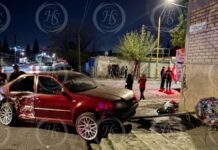 Muere hombre tras aparatoso choque en la colonia Chamizal en Saltillo