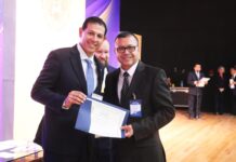 Reconoce UAdeC a sus universitarios con las Medallas “Juan Antonio de la Fuente” y “Miguel Ramos Arizpe” y con el Diploma al Mérito Universitario