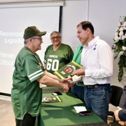 Rinden homenaje a legado del coach Francisco Tobías Mahbub en Ciencias Químicas de la UAdeC4