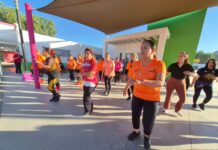 Se activan con Bailotón en la colonia Gustavo Espinoza Mireles