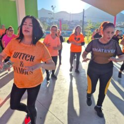 Se activan con Bailotón en la colonia Gustavo Espinoza Mireles2