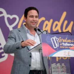 Se gradúan 506 alumnos de los talleres del DIF Saltillo “Amor Por Aprender”1