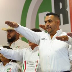 Vero Martínez toma protesta a integrantes de la CNOP en Torreón