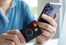 Apple habilita cobros sin contacto con iPhone en México