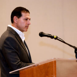 rectorToma de Protesta Sociedad de Alumnos ESMUAC-14