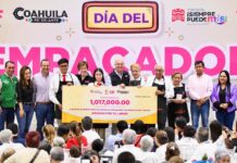 Román Cepeda celebra a más de mil empacadores voluntarios en su día