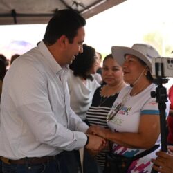 Arranca Javier Díaz rehabilitarán cancha de fútbol 7 en la colonia Morelos