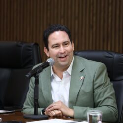 Contará programa de Amor en Movimiento con escáner mamario y baumanómetros1