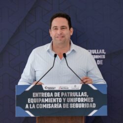 Entrega Javier Díaz patrullas y equipo de seguridad por más de 47 MDP3