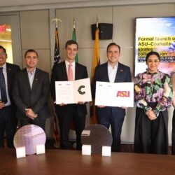 Firmamos en Washington D.C., acuerdo histórico en materia de semiconductores3