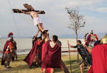 ¿A qué hora es el viacrucis en Saltillo?