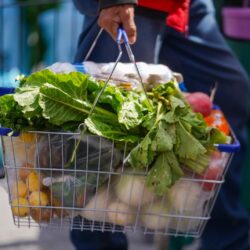 Impulsa Tomás Gutiérrez economía familiar con Mercadito de a Peso5