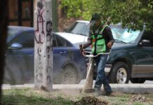 Intensifica Javier Díaz jornada de atención en Lomas Verdes
