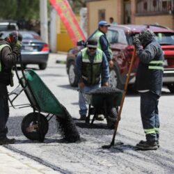 Intensifica Javier Díaz rehabilitación de calles al sur de Saltillo3