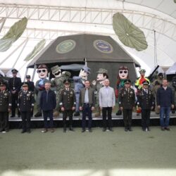 Junto con el ejército inauguramos1