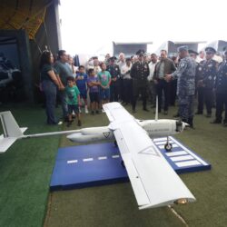 Junto con el ejército inauguramos2