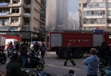 Líbano: las víctimas de los bombardeos siguen bajo los escombros mientras Israel amenaza con atacar ambulancias y hospitales