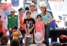 Llevan Javier y Luly Alimentos de Corazón al área rural de Saltillo