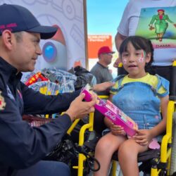 Miles de familias salen a las calles a celebrar a la niñez, la seguridad y la salud4