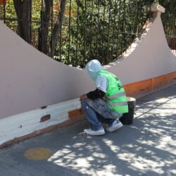 Rehabilita Gobierno de Saltillo plaza pública de la colonia María de León