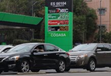 Amagan a gasolineros ahora con el SAT