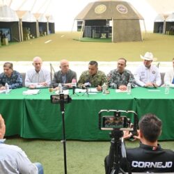 b8ee5826-6778-43ee-af32-4ea33b076aac