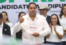 Chema Morales se registra ante el PRI y refrenda su compromiso con la gente del Distrito 12