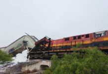 Choque de locomotoras en Ojo Caliente deja dos lesionados
