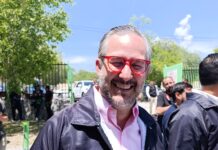 Exponen familias a niños y adolescentes a normalización del consumo de estupefacientes