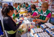¡Haz rendir tu dinero!: Llega nuevamente el Mercadito de a Peso