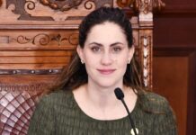 Pide Marimar Treviño inclusión y acompañamiento a personas con autismo