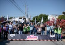 Recarpetea Javier Díaz todo el bulevar Oceanía y calles de ese sector