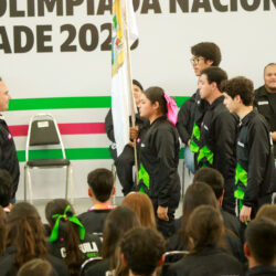 universitarios 4